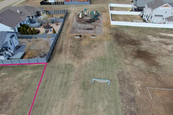 15 Whitetail Dr, Mundare, AB T6B3H0 Photo 4