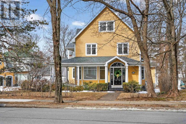Great room - 15 Whitney Avenue, Sydney, NS B1P4Z6 Photo 3