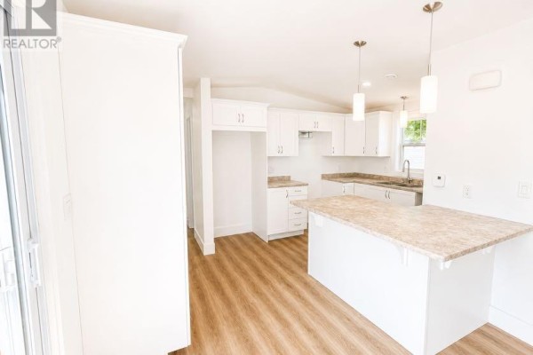 Ensuite (# pieces 2-6) - 15 Wolfe Avenue, Cornwall, PE C0A1H5 Photo 4