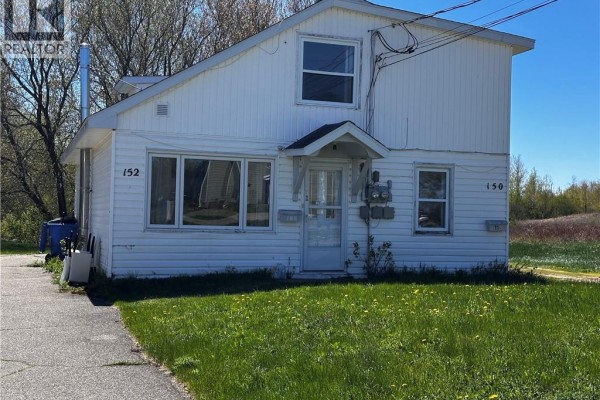 150-152 Dumaresq Street, Bathurst, NB E2A1H6 Photo 2