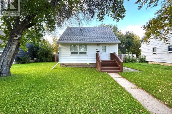 150 24th Street E, Prince Albert