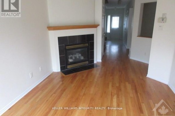 150 Blackdome Crescent, Ottawa, ON K2T1A7 Photo 2