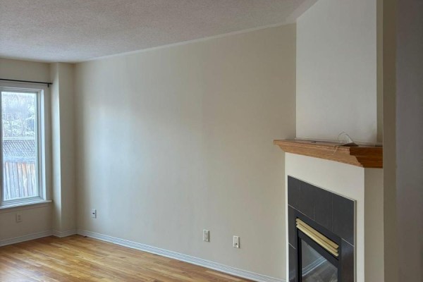 150 Blackdome Crescent, Ottawa, ON K2T1A7 Photo 3