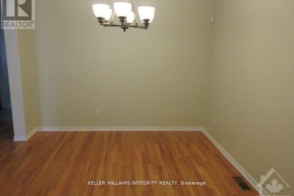 150 Blackdome Crescent, Ottawa, ON K2T1A7 Photo 5