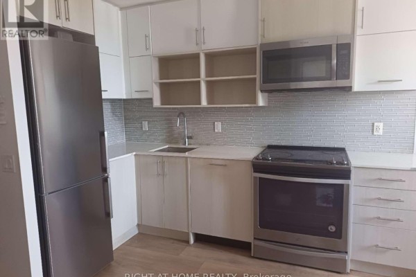 1001 - 150 Fairview Mall Drive, Toronto, ON M2J0E7 Photo 3