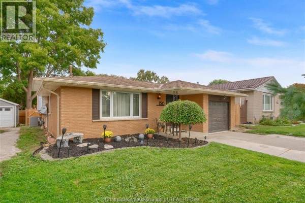 2pc Ensuite bath - 150 Lark Street, Chatham, ON N7L3Z7 Photo 2