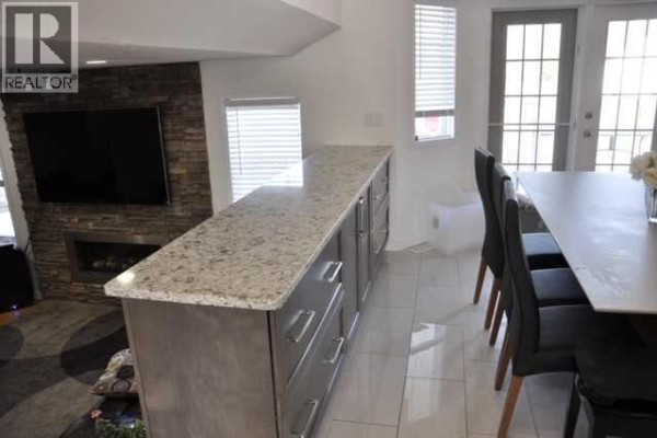 4pc Bathroom - 150 Laura's Spruce Drive, Lac La Biche, AB T0A2C1 Photo 3