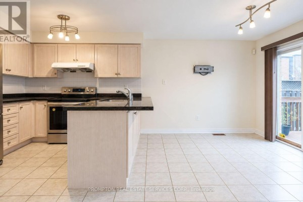 150 Matteo David Drive, Richmond Hill, ON L4S2S5 Photo 4