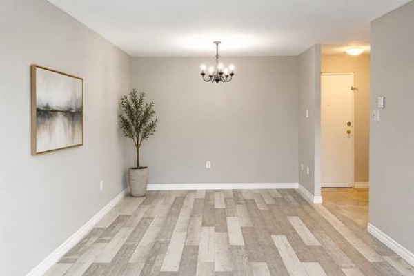 150 Park Avenue East Unit# 311, Chatham, ON N7M3V6 Photo 5