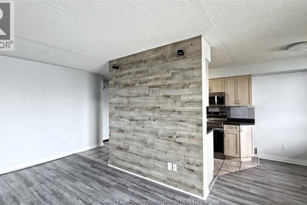 150 Park Street West Unit# 2208, Windsor, ON N9A7A2 Photo 4
