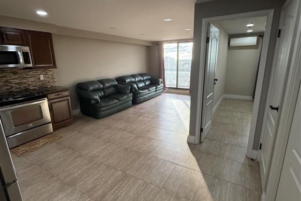 Storage - 150 Park Unit# 1711, Windsor, ON N9A7A2 Photo 3