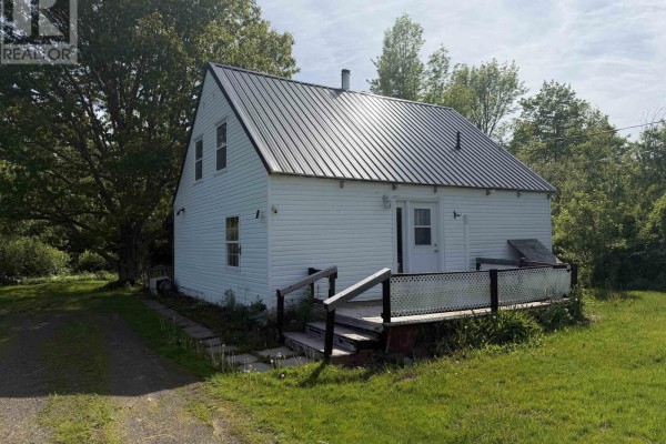 Kitchen - 150 Roger Road, Welsford, NS B0K1N0 Photo 2