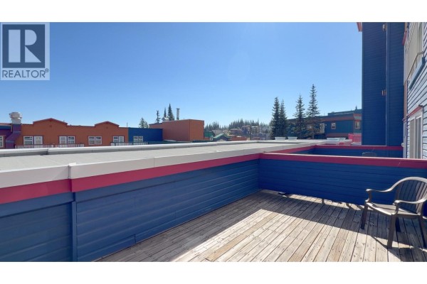Living room - 150 Silver Lode Lane Unit# 233/234, Silver Star, BC V1B3M1 Photo 5