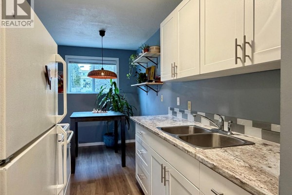 Kitchen - 150 Skaha Place Unit# 111, Penticton, BC V2A7K1 Photo 4