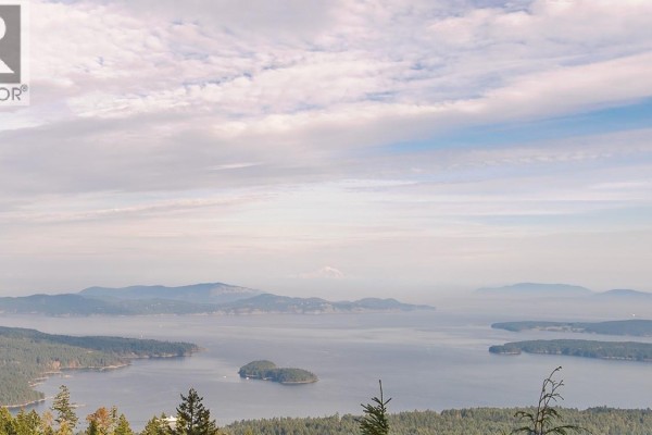 150 Skywater Lane, Salt Spring, BC V8K2W9 Photo 4