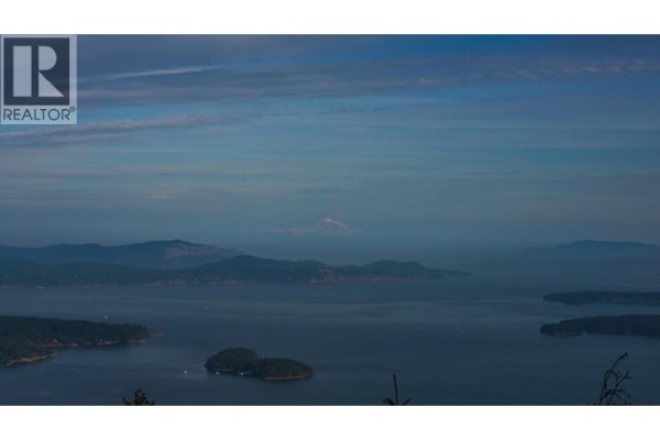 150 Skywater Lane, Salt Spring Island, BC V8K2W9 Photo 5