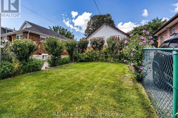 Sunroom - 150 Verdun Road, Oshawa, ON L1H5S8 Photo 4