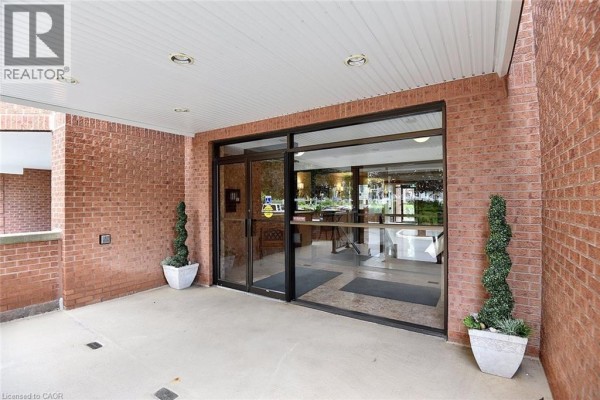 4pc Bathroom - 150 Wilson Street W Unit# 303, Ancaster, ON L9G4E7 Photo 5