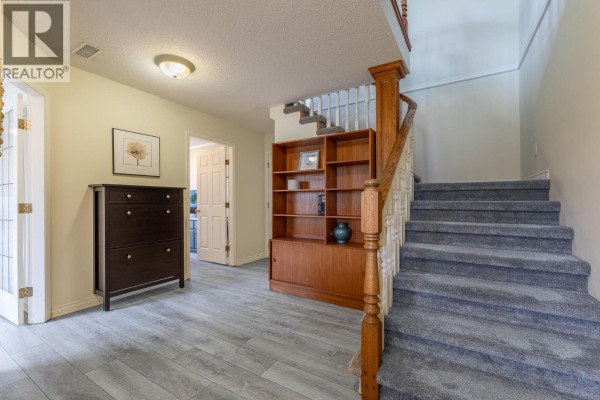 1500 Harding Street, Summerland, BC, photo 3