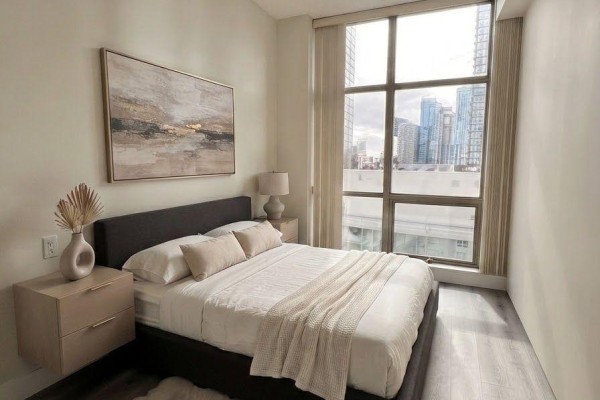 Primary Bedroom - 1501 - 10 Navy Wharf Court, Toronto, ON M5V3V2 Photo 4