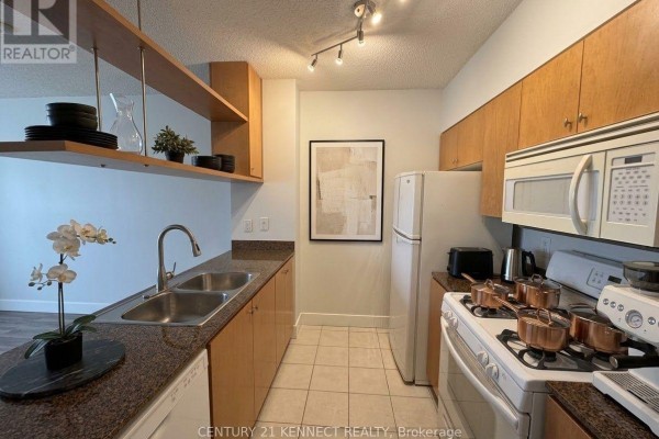 Den - 1501 - 10 Navy Wharf Court, Toronto, ON M5V3V2 Photo 5