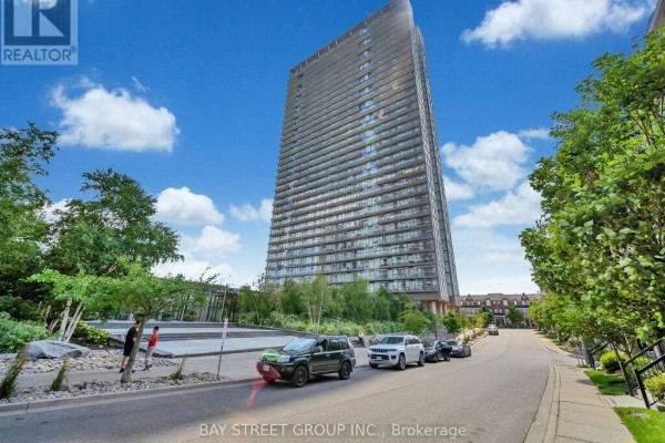 1501 - 105 The Queensway Avenue, Toronto, ON, photo 2