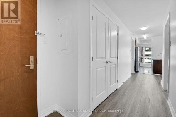 Bedroom 2 - 1501 - 242 Rideau Street, Ottawa, ON K1N0B7 Photo 5