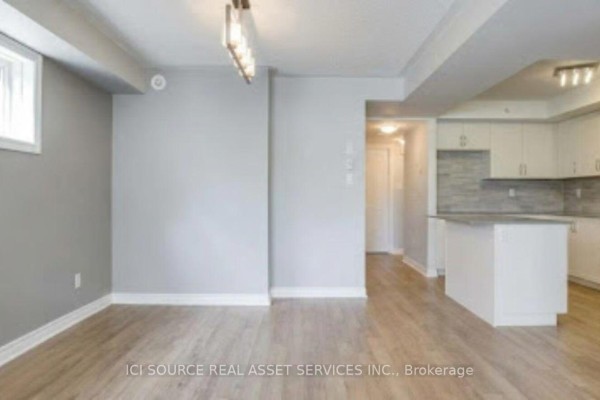 Kitchen - 1501 - 2420 Baronwood Drive, Oakville, ON L6M0X6 Photo 4