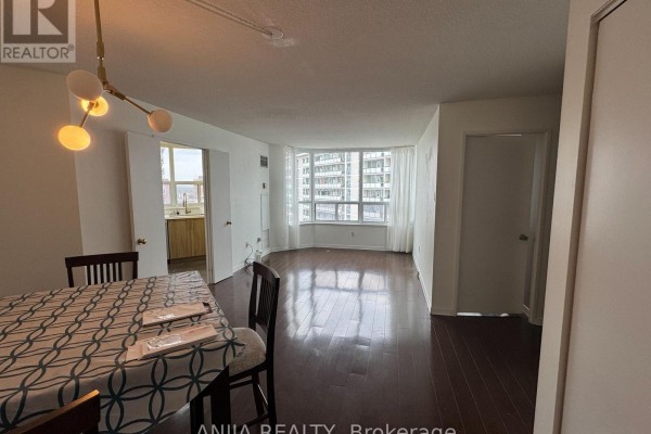 1501 - 25 Maitland Street, Toronto, ON M4Y2W1 Photo 4