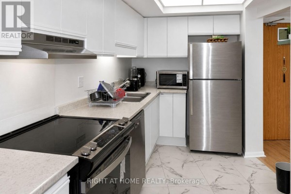1501 - 757 Victoria Park Avenue, Toronto, ON, photo 3