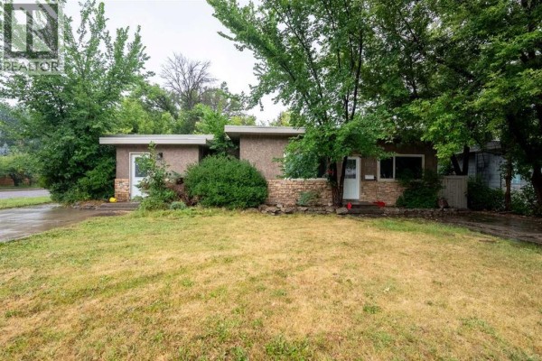 1501 16 Avenue S, Lethbridge, AB T1K0Y7 Photo 2
