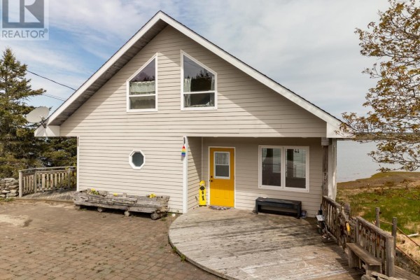 Primary Bedroom - 1501 Highway 304, Cape Forchu, NS B5A5G7 Photo 5