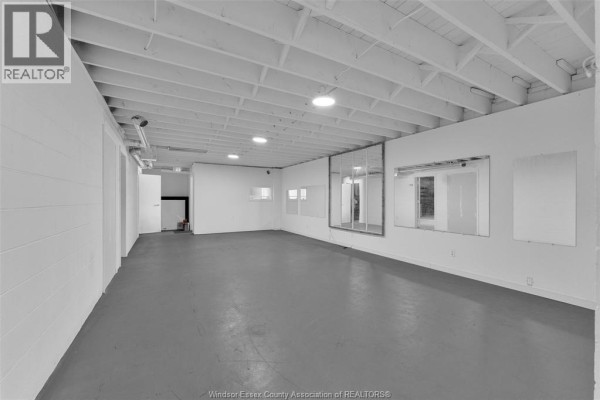 1501 Howard Unit# 207, Windsor, ON N8X3T5 Photo 3