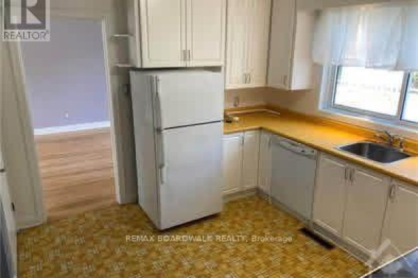 1501 Kilborn Avenue, Ottawa, ON, photo 2