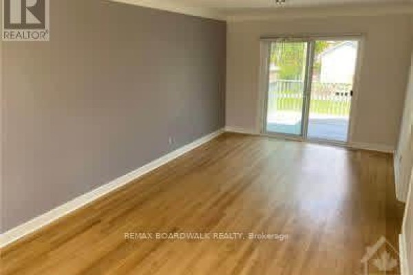 Partial bathroom - 1501 Kilborn Avenue, Ottawa, ON K1H6M1 Photo 4