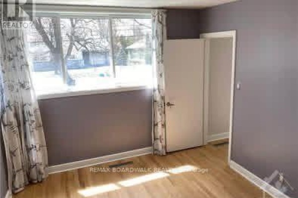 Primary Bedroom - 1501 Kilborn Avenue, Ottawa, ON K1H6M1 Photo 5