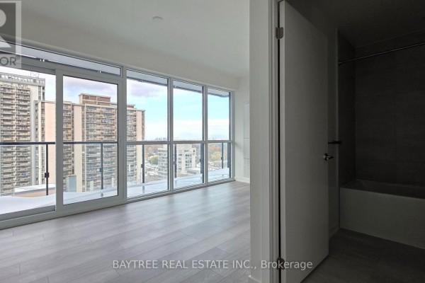 1502 - 120 Broadway Avenue, Toronto, ON M4P0E9 Photo 4