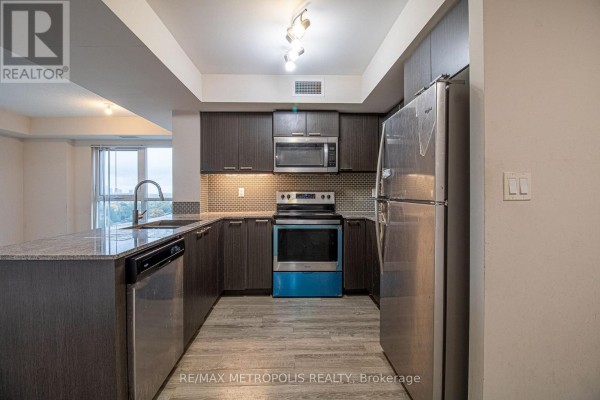 1502 - 2152 Lawrence Avenue E, Toronto, ON M1R0B5 Photo 4