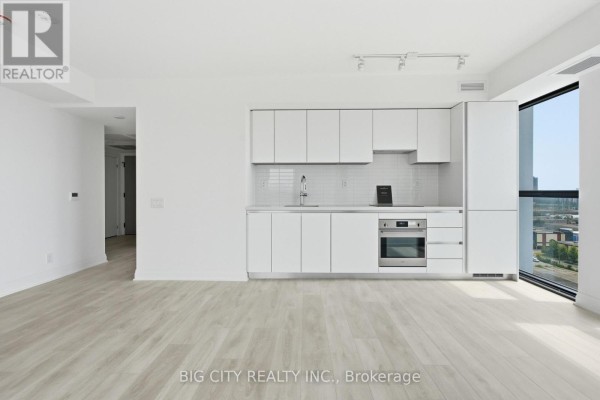 Bedroom 2 - 1502 - 25 Frederick Todd Way, Toronto, ON M4G0C9 Photo 5