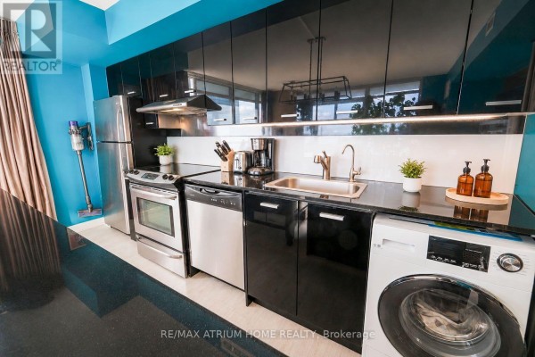 Den - 1502 - 29 Singer Court, Toronto, ON M2K0B3 Photo 5