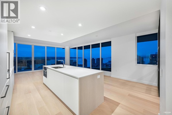 1502 1180 Broughton Street, Vancouver, BC V6G2B1 Photo 3