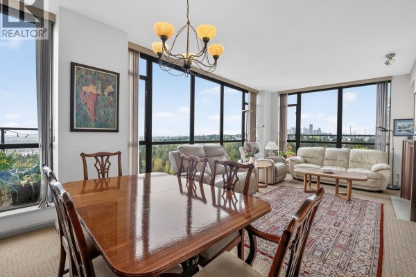 1502 7388 Sandborne Avenue, Burnaby, BC V3N5C4 Photo 5