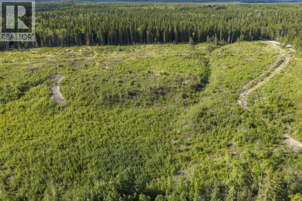 1502 Hobson Road, Vanderhoof, BC V0J3A0 Photo 4