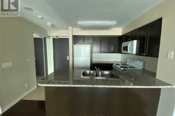 Kitchen - 1503 - 51 Lower Simcoe Street, Toronto, ON M5J3A2 Photo 3