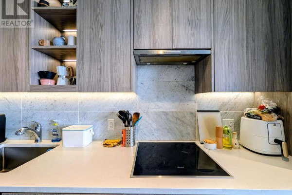 Kitchen - 1503 - 85 Mcmahon Drive, Toronto, ON M2K0H1 Photo 3