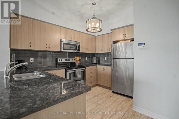 1503 - 9255 Jane Street, Vaughan, ON L6A0K1 Photo 5