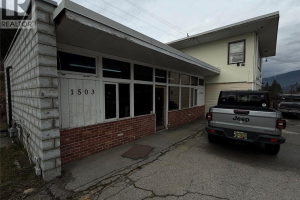 1503 3a Highway, Castlegar, BC V1N4M7 Photo 4