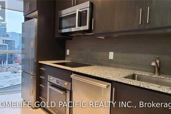 Kitchen - 1505 - 1 The Esplanade Boulevard, Toronto, ON M5E0A8 Photo 3