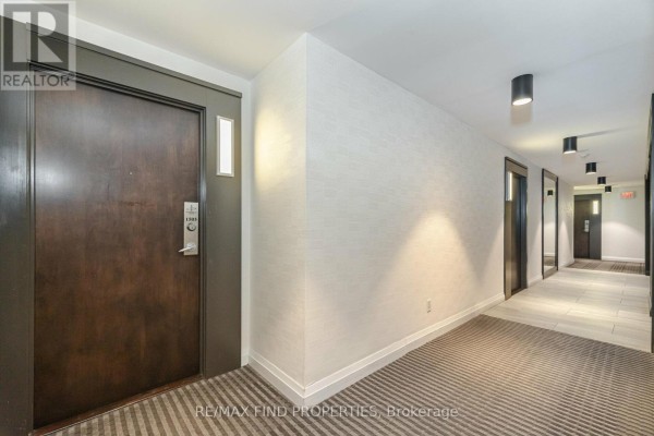Primary Bedroom - 1505 - 12 Yonge Street, Toronto, ON M5E1Z9 Photo 4