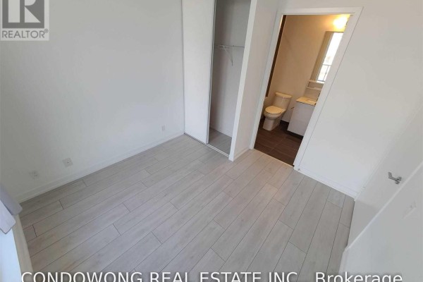 1505 - 950 Portage Parkway, Vaughan, ON, photo 3
